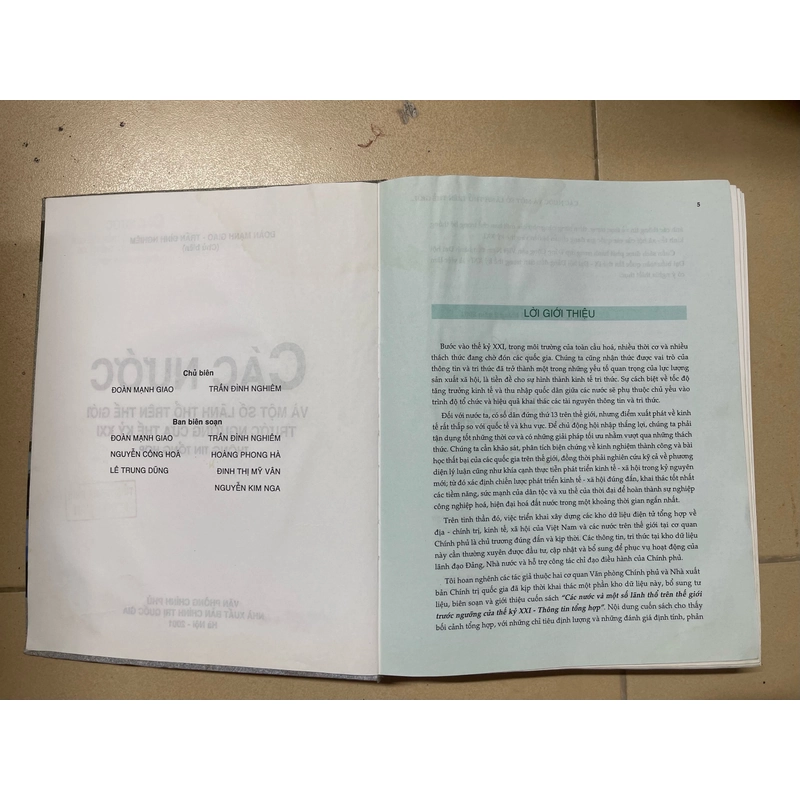 CÁC NƯỚC VÀ MỘT SỐ LÃNH THỔ TRÊN THẾ GIỚI TRƯỚC NGƯỠNG CỬA THẾ KỶ XXI  536351