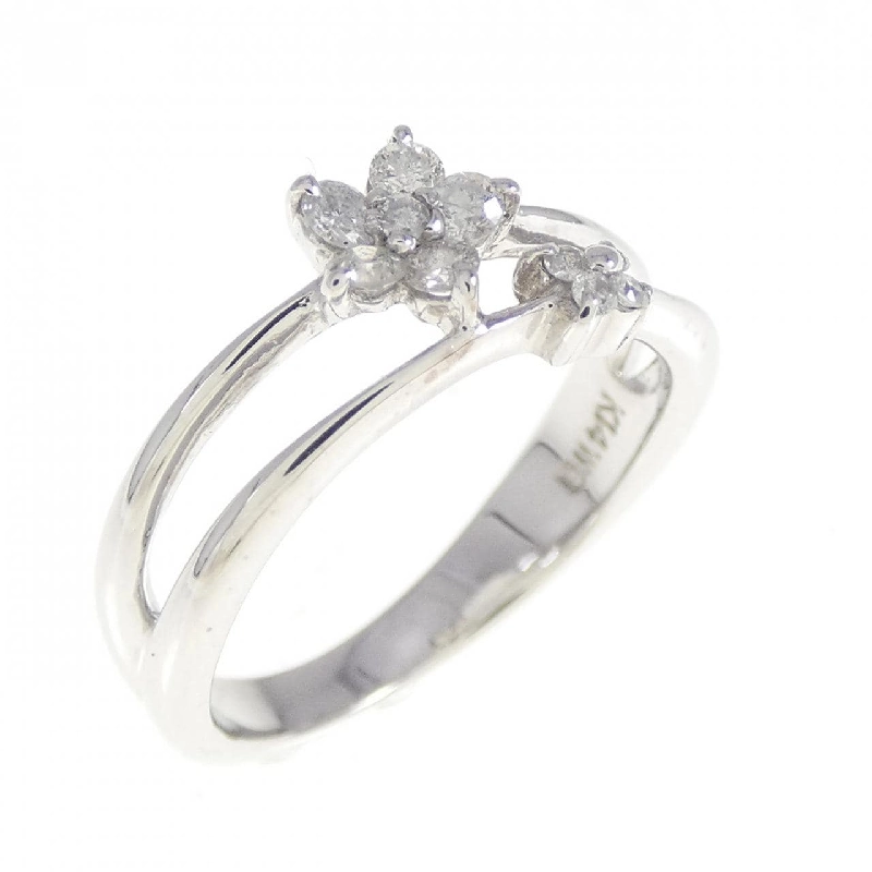 Nhẫn kim cương hoa K14WG 0.15CT 671068