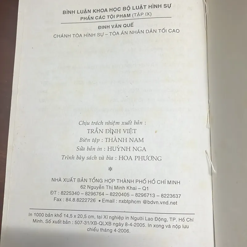 [luật] Đinh Văn Quế - Bình luận khoa học Bộ luật hình tập 9 - trật tự công cộng 166195