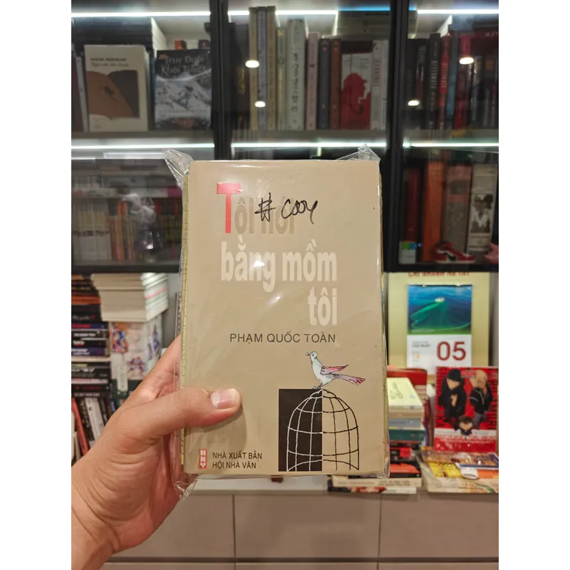 Ký giả/Xứ sở chùa vàng/Tôi nói bằng mồm tôi 590930