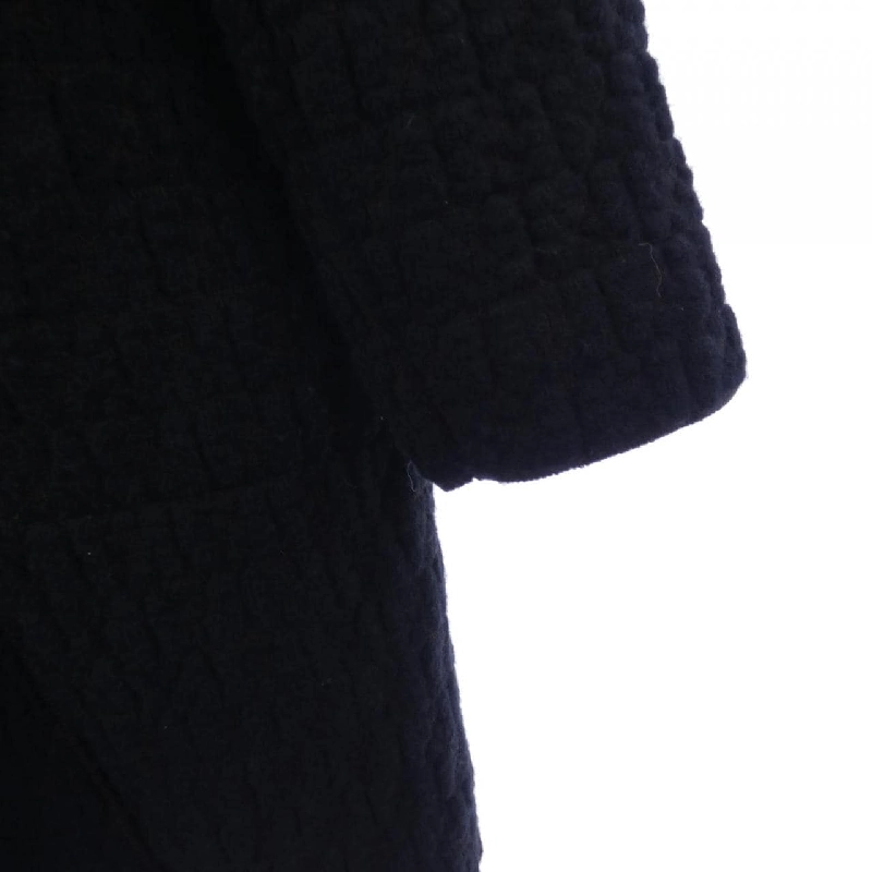 Áo khoác FENDI - Hàng hiệu Chính hãng 822566