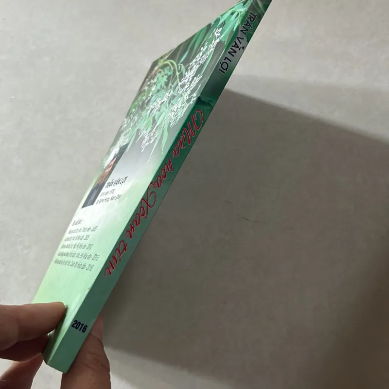 Mùa hoa xoan tím - Trần Văn Lợi 746902