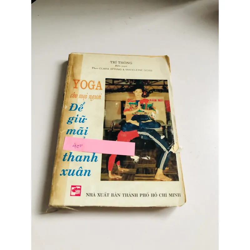 YOGA ĐỂ GIỮ MÃI TUỔI THANH XUÂN 605388