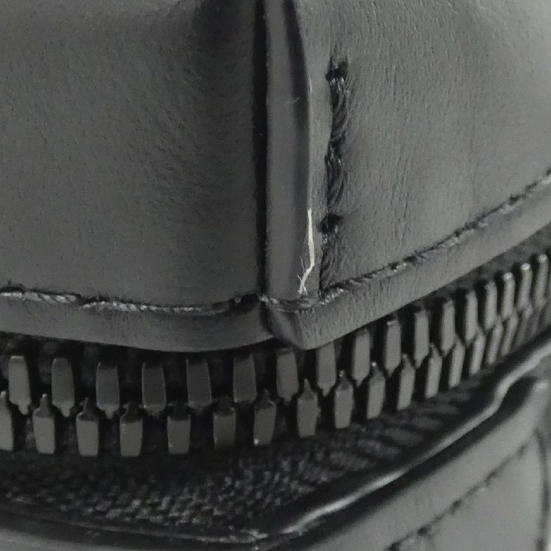 Ví mềm Monogram Trianon Louis Vuitton M80224 túi đeo vai 611601