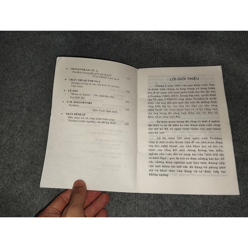 PUSHKIN TRƯỚC NGƯỠNG CỬA THẾ KỶ XXI 539800