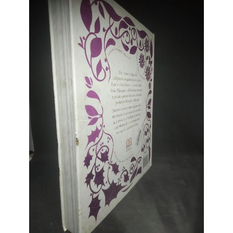 The Gardener's Year mới 80(rách bìa nhẹ) HCM1203 910851