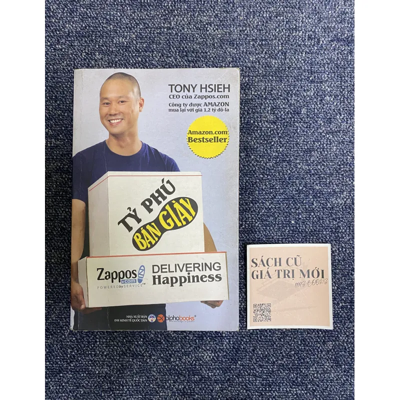 Tỷ phú bán giày 637732