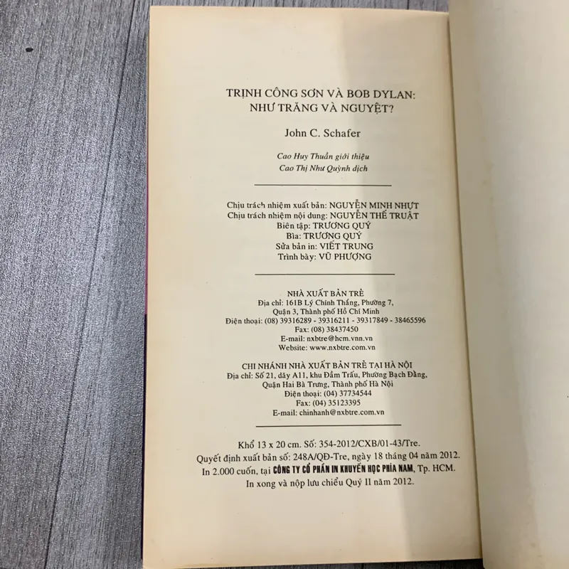 Trịnh công sơn, bob dylan như trăng và nguyệt. 1b3 717852