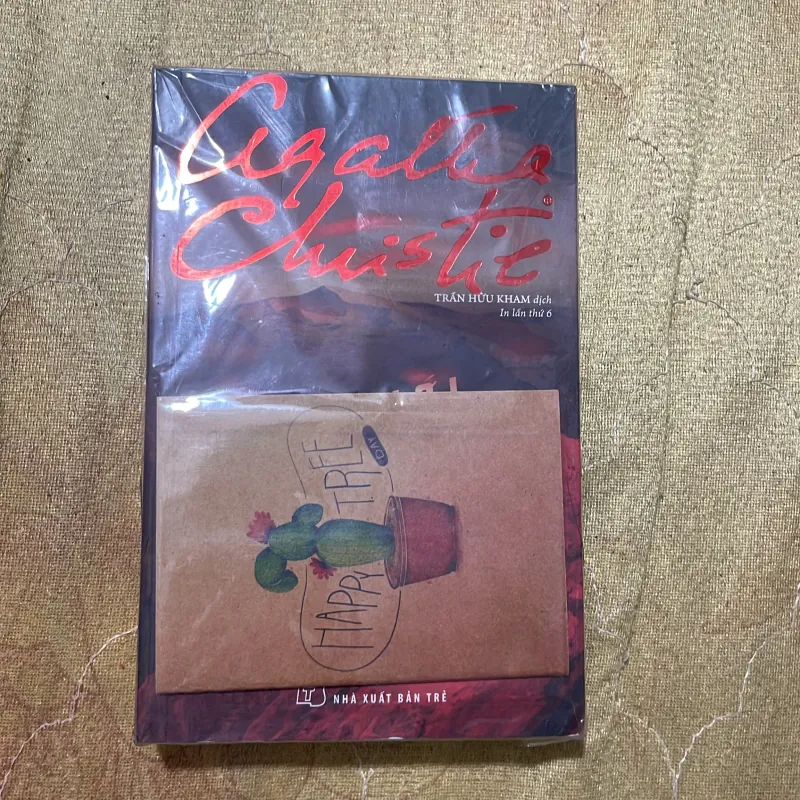 COMBO AGATHA CHRISTIE : HẸN VỚI THẦN CHẾT & KỲ ÁN DÒNG CHỮ TẮT 970282