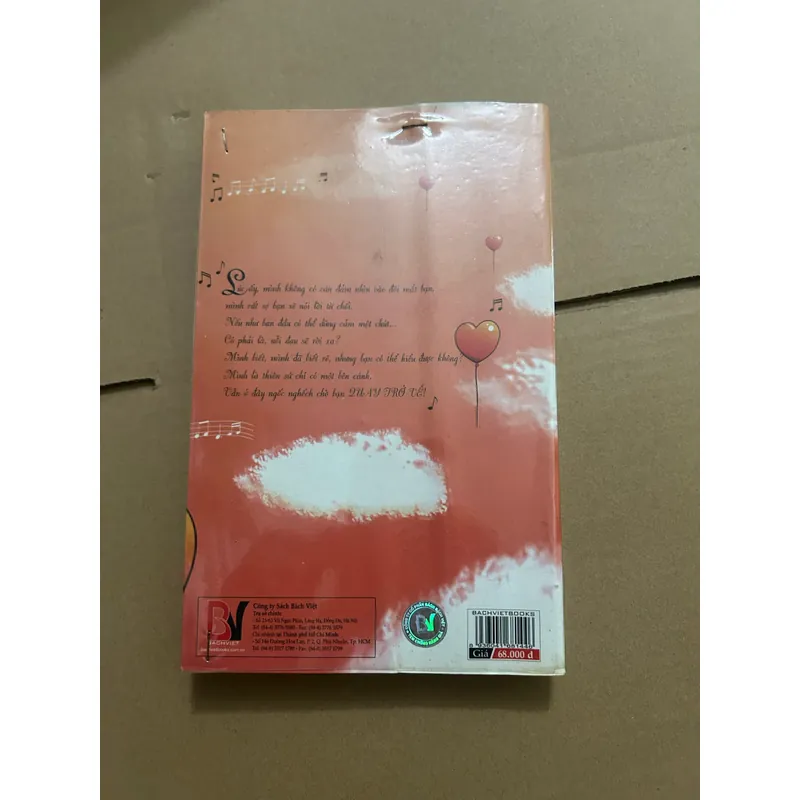 Hôn cái nào! Cô nàng xấu tính 562960