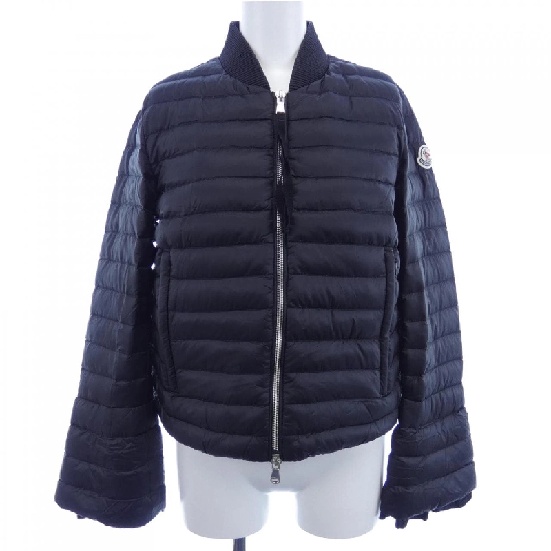 Áo khoác lông vũ MONCLER 638830
