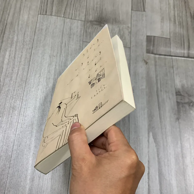 Những ngã tư và những cột đèn - trần dần. 1a1 787043