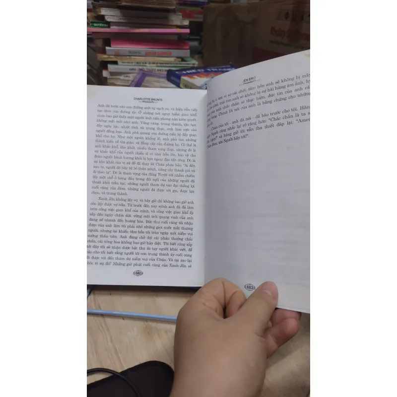 Sách: Jên Erơ - TG: Charlotte Bronte (A2) 1025787