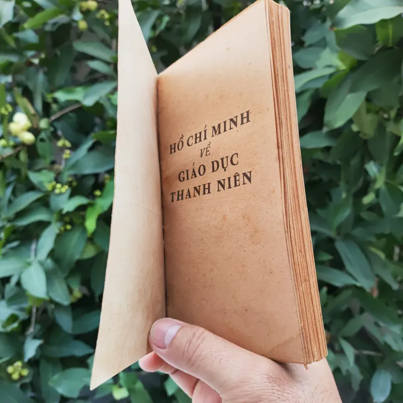 Hồ Chí Minh Về Giáo Dục Thanh Niên 759355