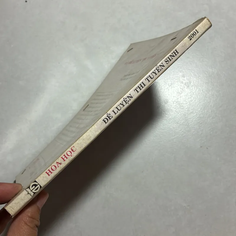 Đề luyện thi tuyển sinh: Hoá học - 2001s 797574