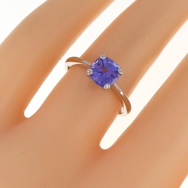 Nhẫn Tanzanite PT900 673274