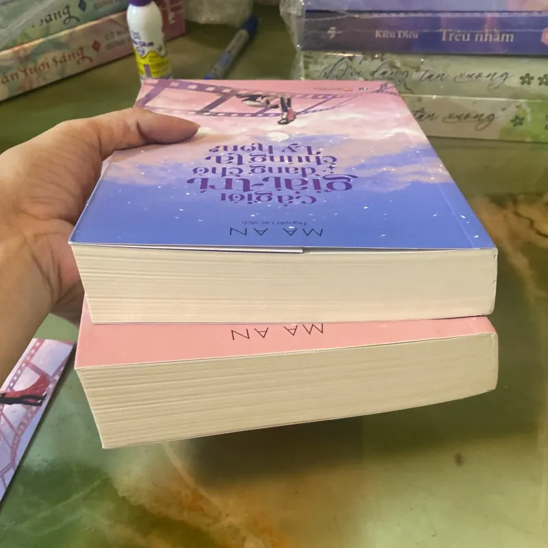 Cả giới giải trí đang chờ chúng ta ly hôn  1004801