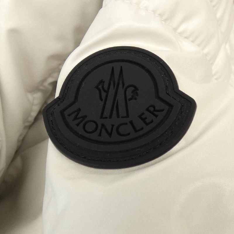 Áo khoác lông vũ MONCLER TIBRE 628238