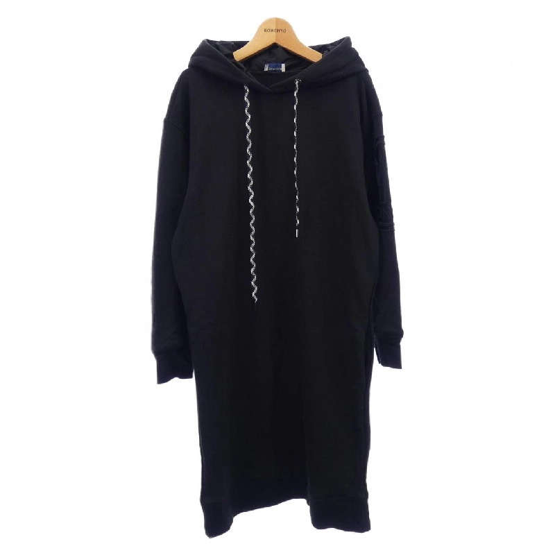 Moncler MONCLER F20938I7400 Váy 646481