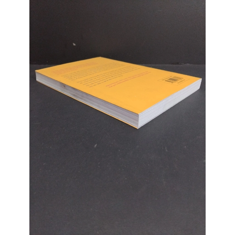 Video ngắn từ chiến lược đến thực thi (sách màu) mới 90% bẩn 2023 HCM2811 Vũ Diệu Thúy MARKETING KINH DOANH 918694