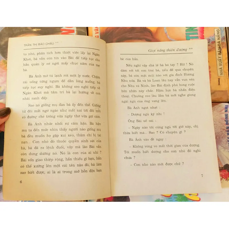 Tiểu thuyết lãng mạn Việt Nam GIỌT NẮNG THIÊN ĐƯỜNG (Trần Thị Bảo Châu) 782365