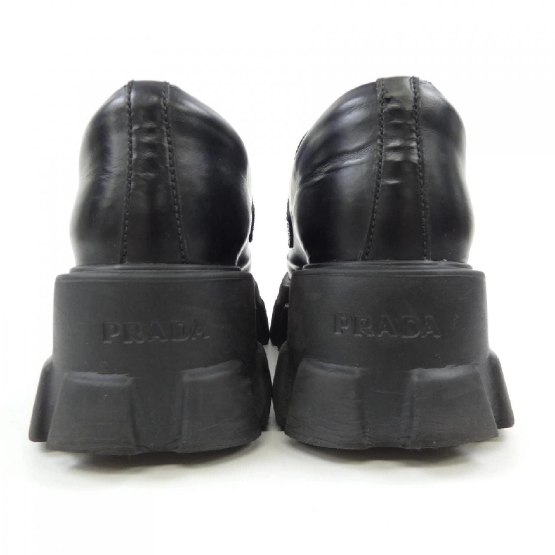 Giày lười Prada Monolis với logo tam giác 1D649M - Hàng hiệu Authentic 829231