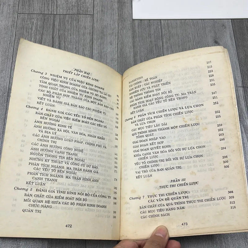 Khái luận về quản trị chiến lược. 6a4 737103