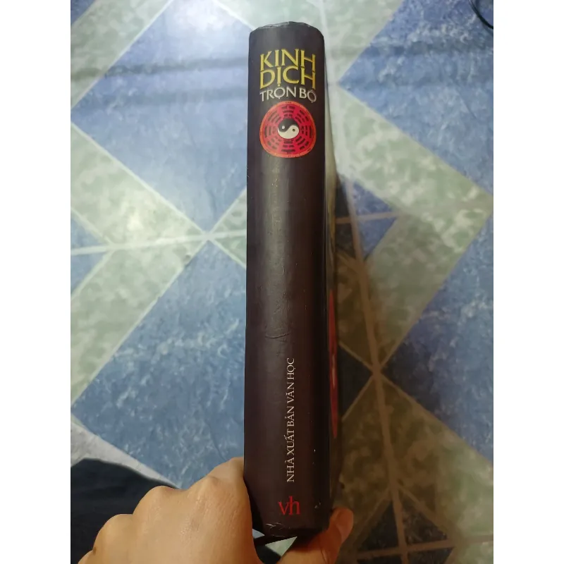 Kinh dịch trọn bộ - Ngô Tất Tố - dịch và chú giải 975112