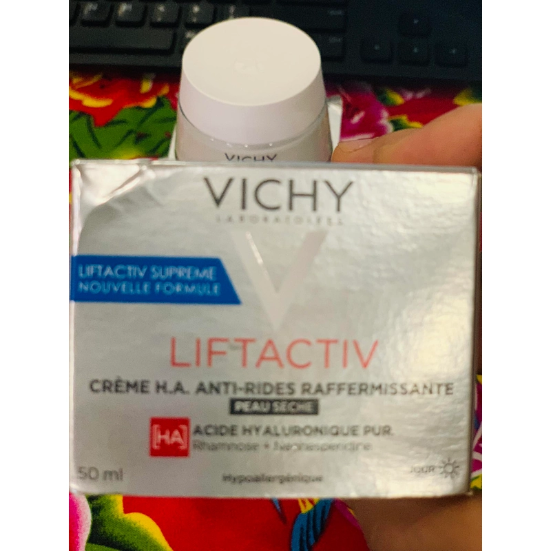 Kem dưỡng da ngăn ngừa lão hoá Vichy Liftactiv ban ngày 50ml hàng Pháp 457964