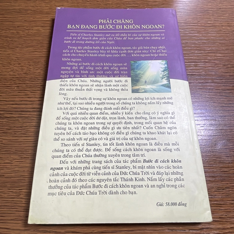 Bước đi cách khôn ngoan Charles Stanley 407830