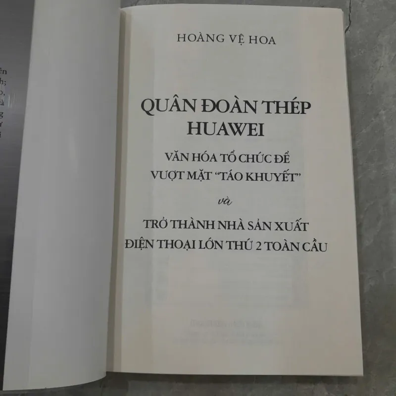 QUÂN ĐOÀN THÉP - HOÀNG VỆ HOA 786932