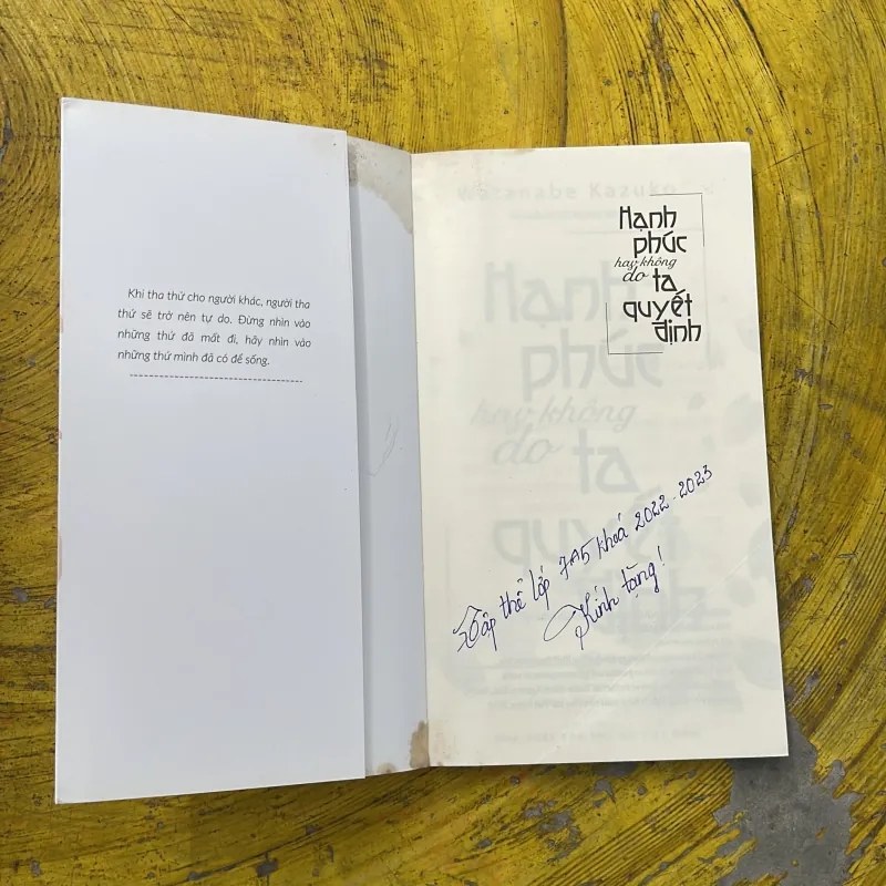 COMBO TUỔI TRẺ ĐÁNG GIÁ BAO NHIÊU & HẠNH PHÚC HAY KHÔNG DO TA QUYẾT ĐỊNH 789856