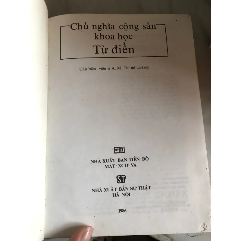 Từ điển Chủ nghĩa cộng sản khoa học 957356