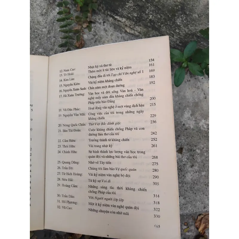 Cách mạng, kháng chiến và đời sống văn học 1945 - 1954 1019195