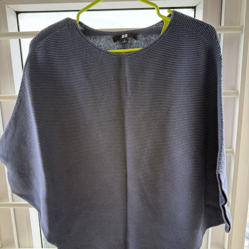 Bộ hai áo len kiểu UNIQLO size M 697933