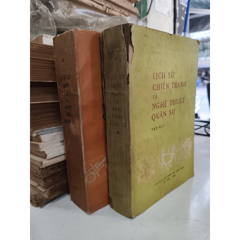 Lịch sử chiến tranh và nghệ thuật quân sự, bộ 2 tập 202859
