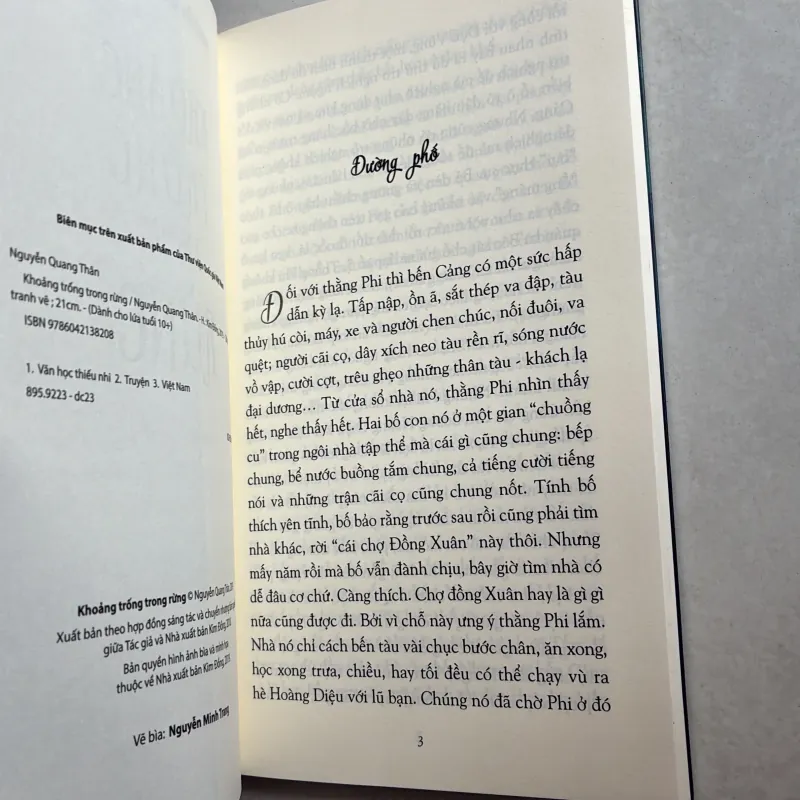 Khoảng trống trong rừng - Nguyễn Quang Thân 783583