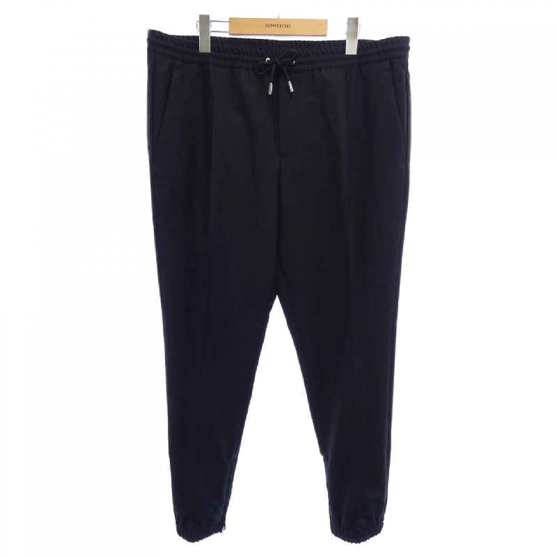 Quần thể thao DIOR DIOR ESSENTIALS 733C139E3226 - Hàng hiệu Authentic 897229