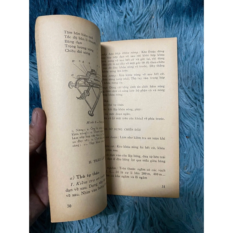 Sử dụng vũ khí thông thường 538386