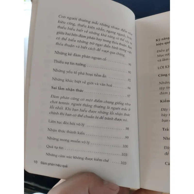 sách thuộc bộ "Cẩm nang bỏ túi" (Pocket Mentor) từ Harvard Business School Press 997454