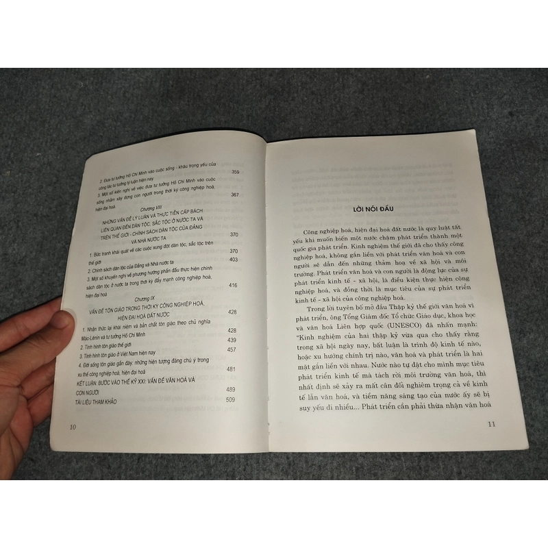 VỀ PHÁT TRIỂN VĂN HÓA VÀ XÂY DỰNG CON NGƯỜI THỜI KỲ CÔNG NGHIỆP HÓA, HIỆN ĐẠI HÓA 478578