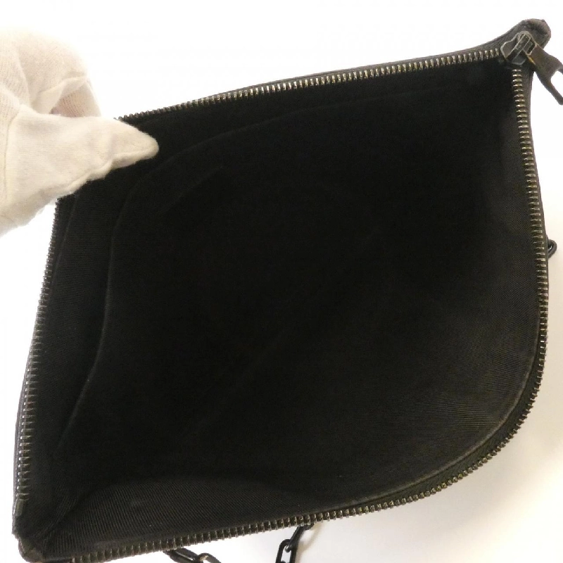 Túi xách Louis Vuitton Taiga Màu cầu vồng A4 M30347 616668