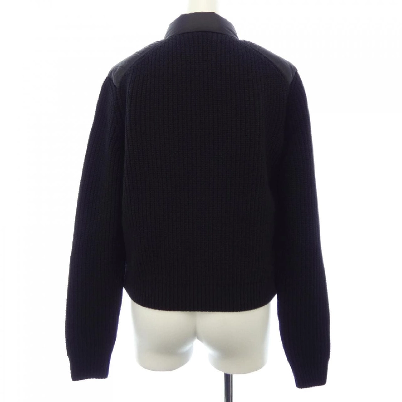 【Sản phẩm mới】Moncler MONCLER 20939B00028 Áo khoác lông 631978