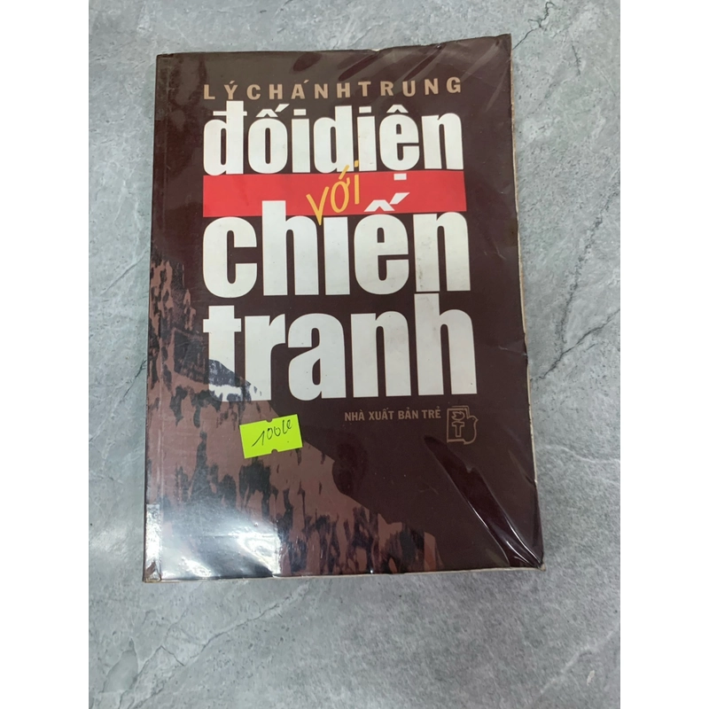 Đối diện với chiến tranh  295852