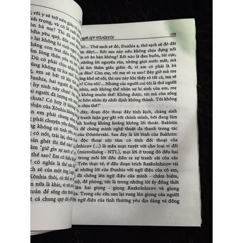 Tiểu thuyết Lev Tonxtoi (Chuyên Luận) 1020137