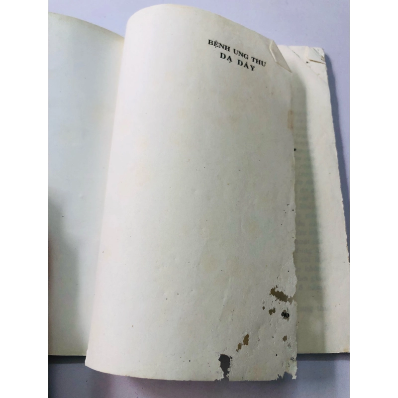 BỆNH UNG THƯ DẠ DÀY  - 110 trang, nxb: 2002 363231
