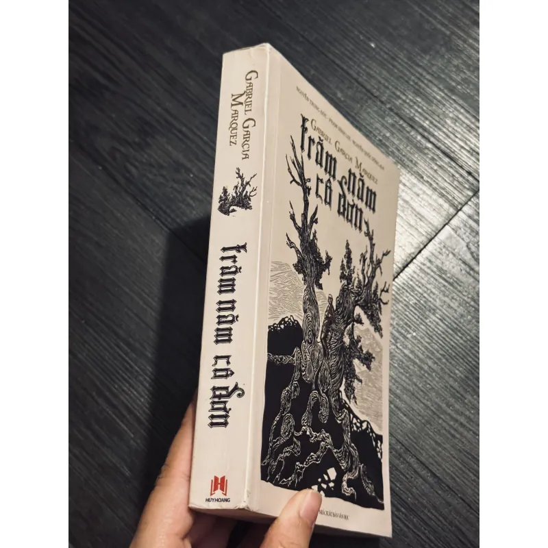 Trăm năm cô đơn 999296