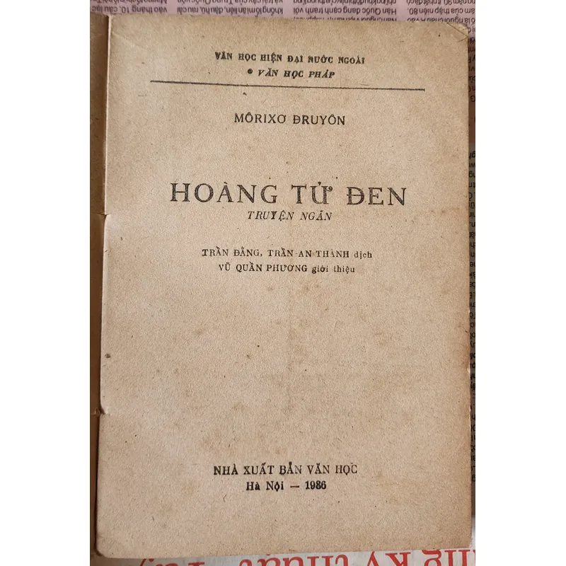 Tiểu thuyết Pháp của Maurice Druon: HOÀNG TỬ ĐEN 706257