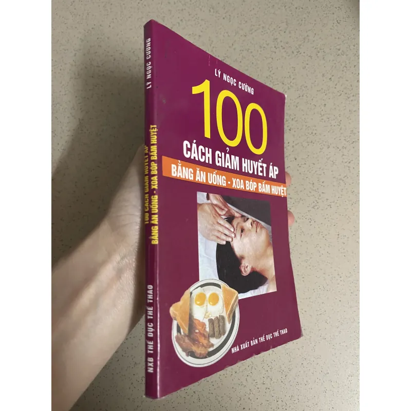 GIẢM HUYẾT ÁP BẰNG ĂN UỐNG & XOA BÓP BẤM HUYỆT 746136