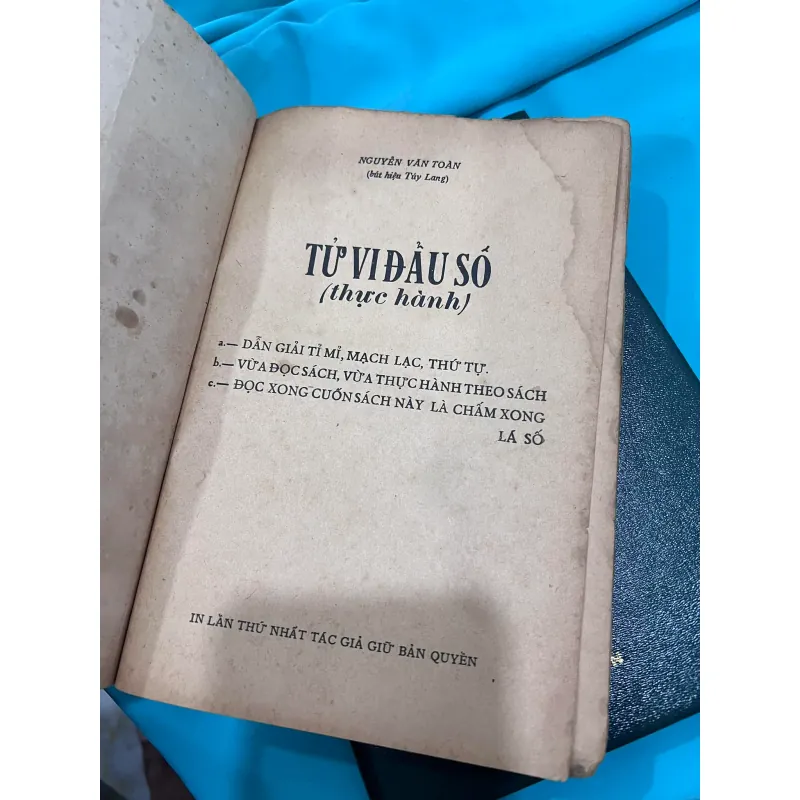 TỬ VI ĐẨU SỐ THỰC HÀNH - TÚY LANG NGUYỄN VĂN TOÀN 996509